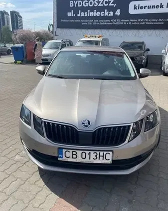 kujawsko-pomorskie Skoda Octavia cena 52000 przebieg: 98000, rok produkcji 2017 z Bydgoszcz